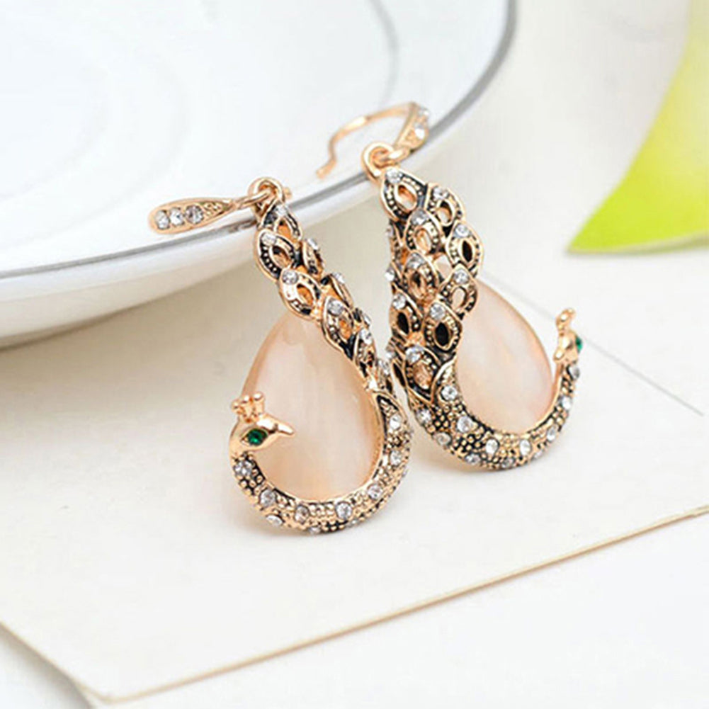 Women Elegant Waterdrop Rhinestone Pendant Necklace Hook Earrings Jewelry Set
