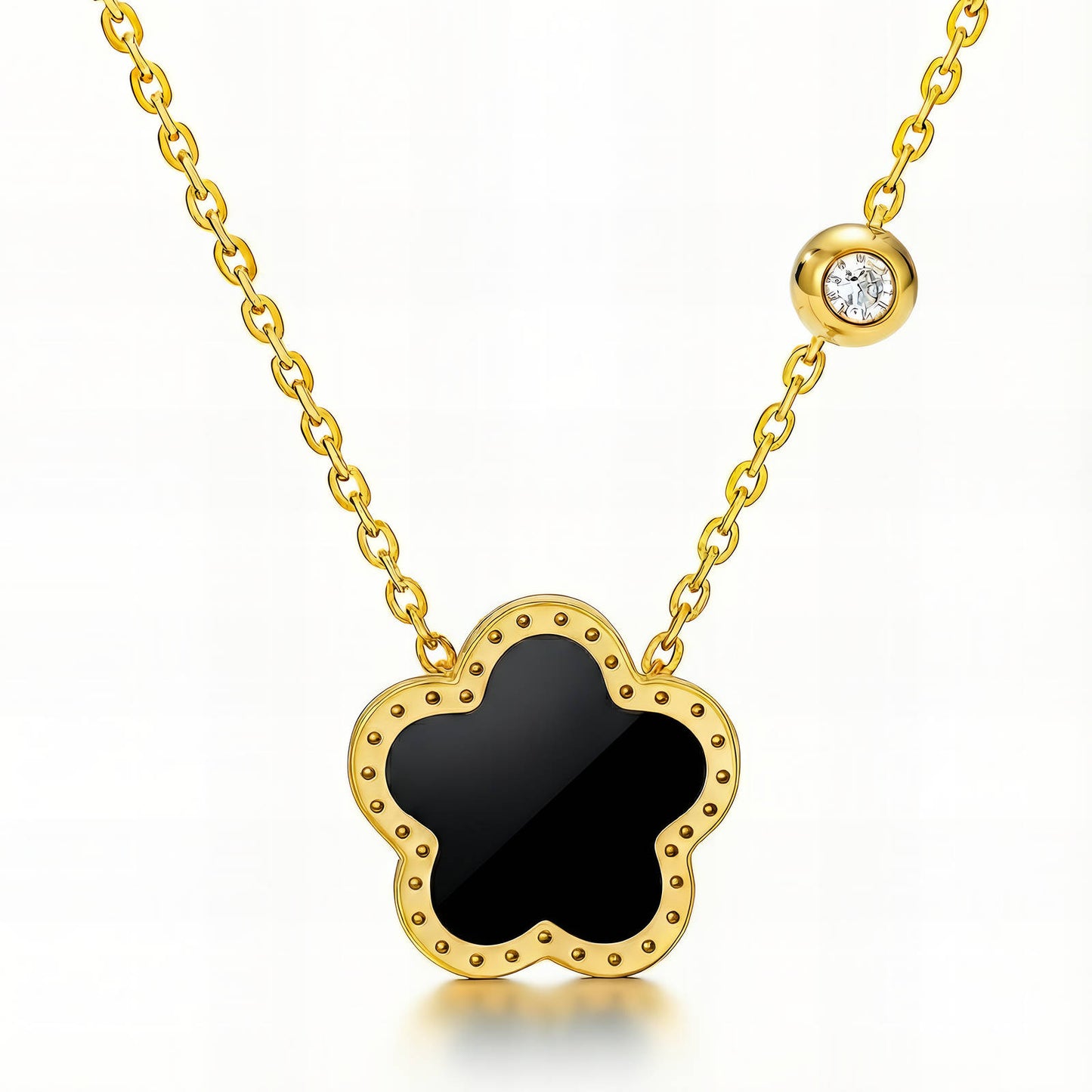 18K Gold Plated Flower Necklace | Waterproof Hypoallergenic Elegant Jewelry – UAE